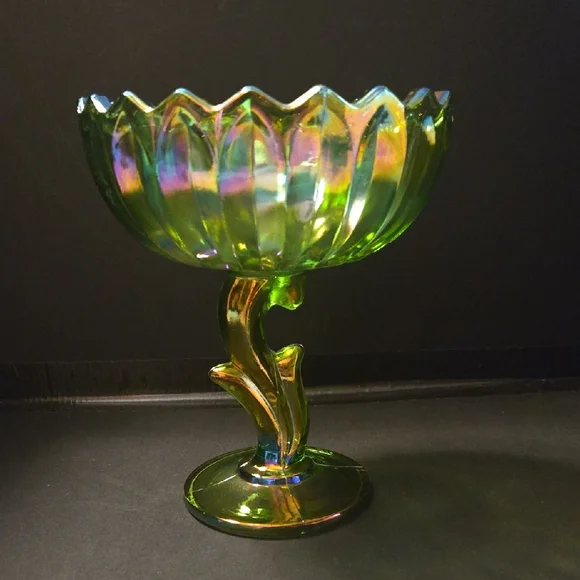 Iridescent Green Glass Art Bowl - Picture 1 of 9